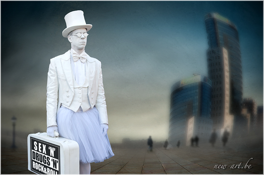 密码保护：这个组织以光的名义做着最见不得光的事